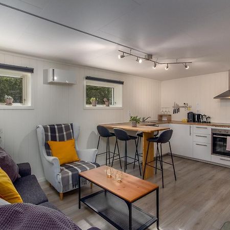 Spacious Two Bedroom Basement Apartment Flåm Exterior foto